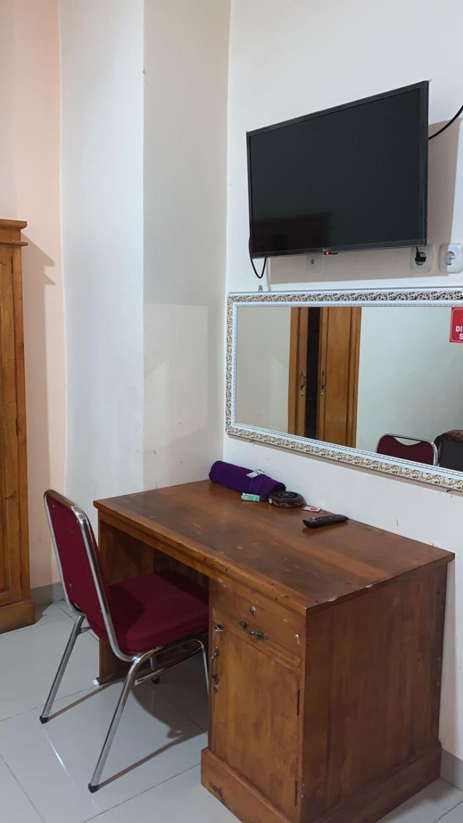 Wisma Reza Palopo Motel Eksteriør billede